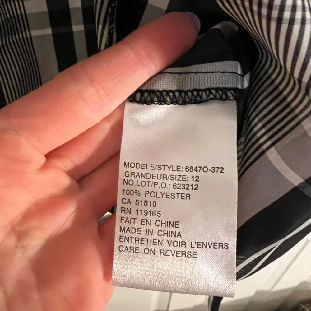 TRIBAL Black White Plaid Zip-Up Jacket – Size 12 – Drawstring Waist